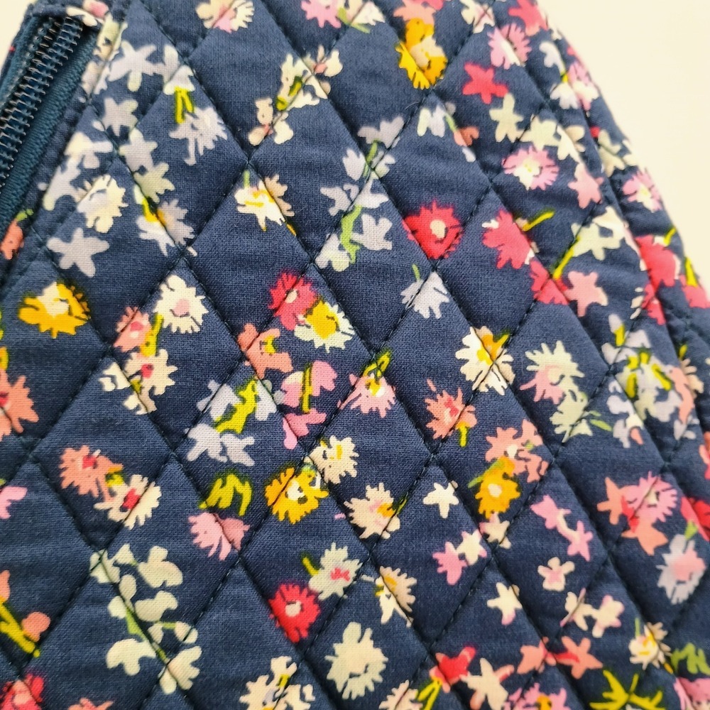 Vera Bradley Essentials Sling Backpack Scattered Wildflowers Navy Blue Quilted - Picture 8 of 12